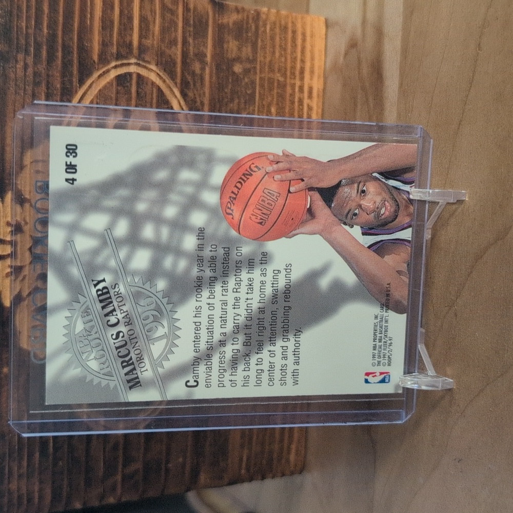 1996-97 Hoops Marcus Camby Rookie Card Raptors Knicks - Picture 3 of 3